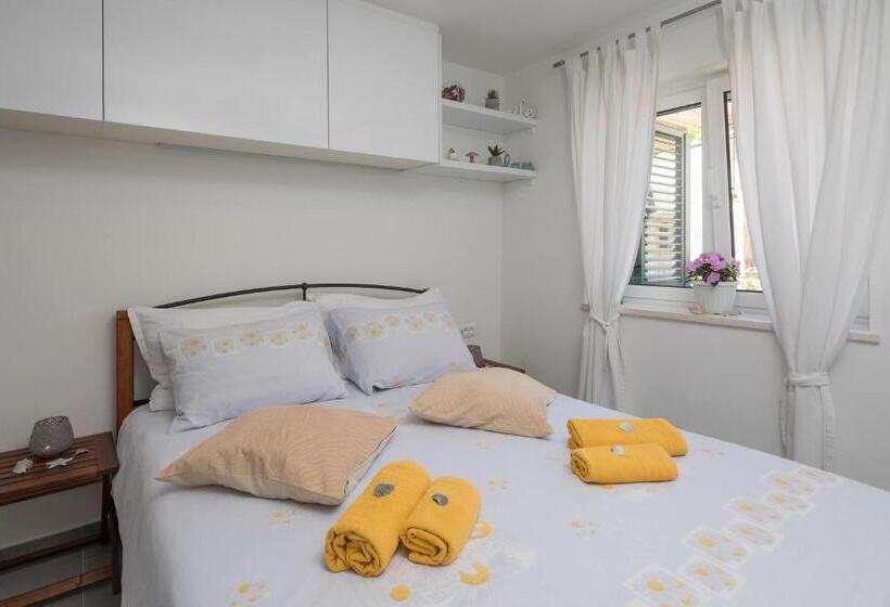 Номер Стандарт, Split Center Suites