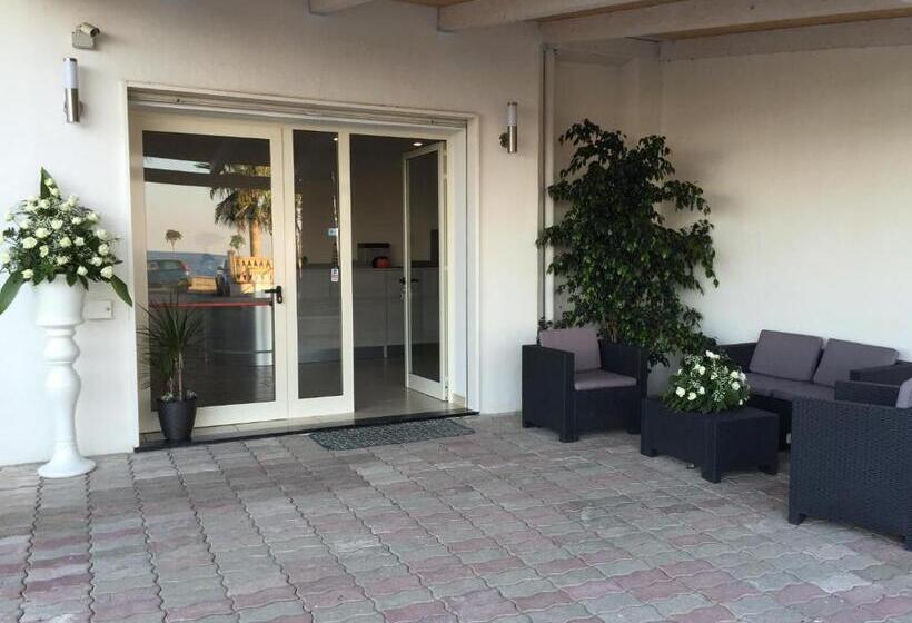 Номер Стандарт Трехместный, Holiday Affittacamere