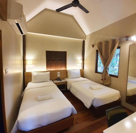 Klasik Oda, Pan Kled Villa Eco Hill Resort   Sha Extra Plus