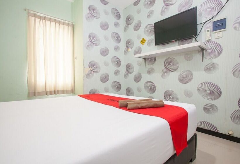 Номер Стандарт, Reddoorz @ Raya Tidar