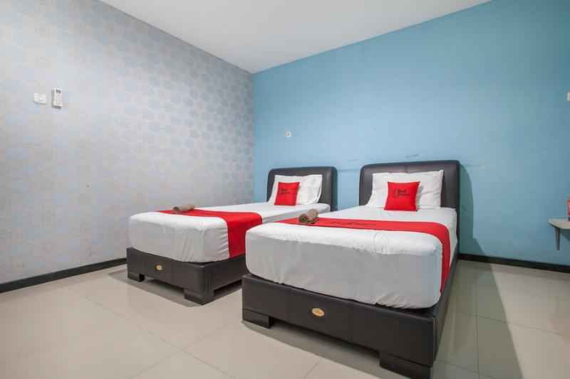 Номер Стандарт, Reddoorz @ Raya Tidar