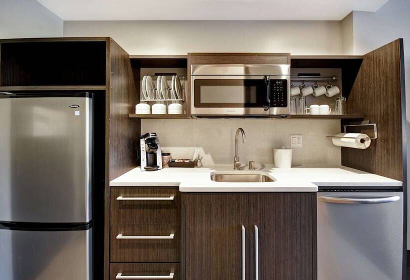 Студия Премиум, Home2 Suites By Hilton Los Angeles Montebello