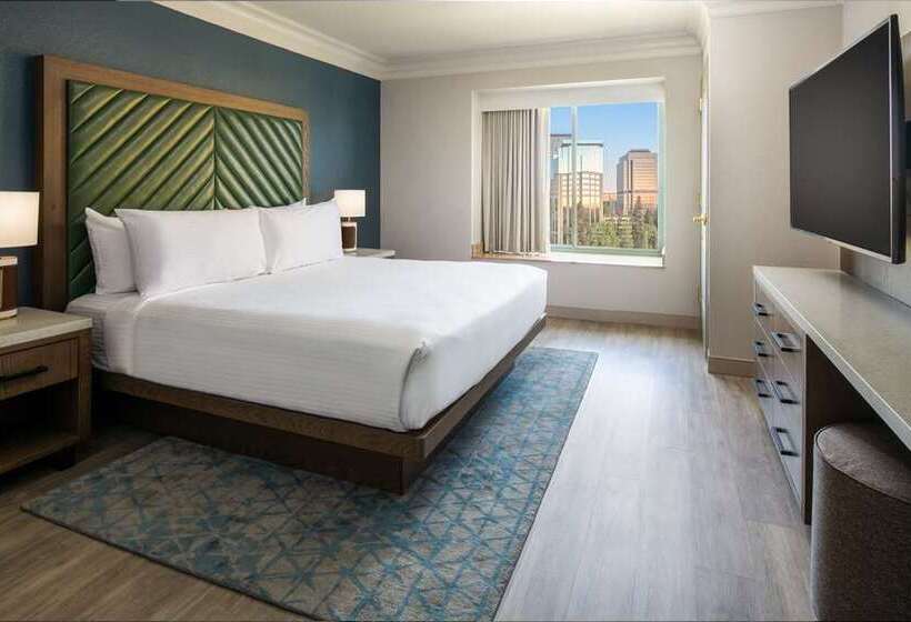 Люкс, Home2 Suites By Hilton Los Angeles Montebello