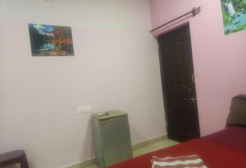 Семейный Номер, Stay Longer Holiday Homes Goa