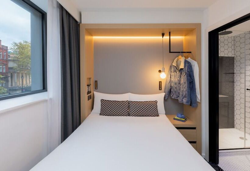 Deluxe-huone, Assembly Leicester Square