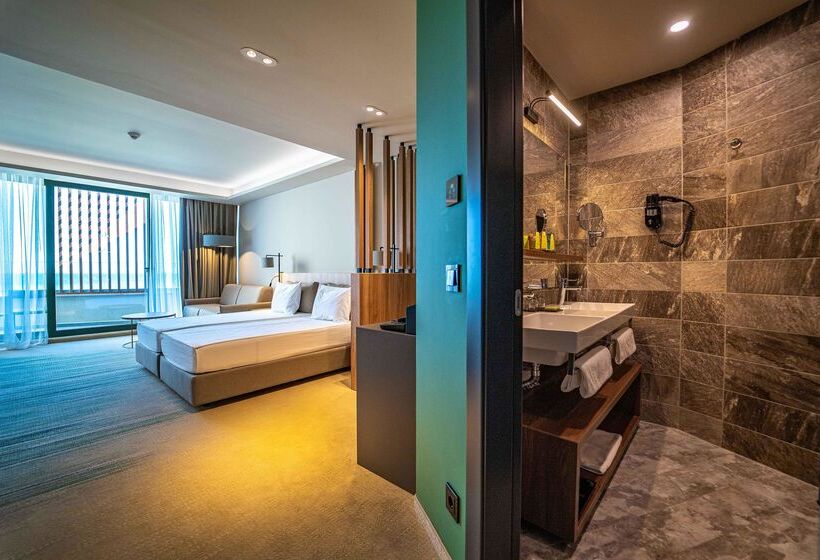 Номер Стандарт Боковой Вид на Море, Hvd Reina Del Mar  Premium Spa Service & Free Parking