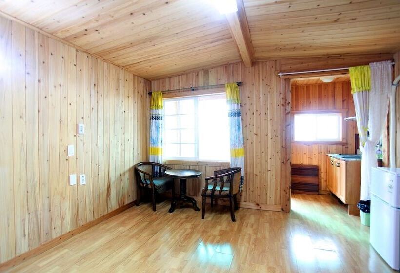 اتاق اکونومی, Windmill & Sea Pension