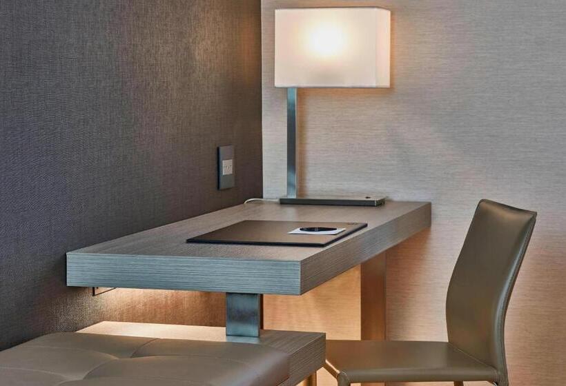 Büyük Çift Kişilik Yataklı Standart Oda, Residence Inn by Marriott Nashville Downtown/Convention Center