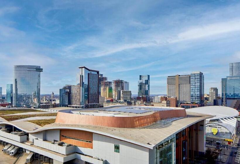 מיטת קינג בסוויטה, Residence Inn by Marriott Nashville Downtown/Convention Center