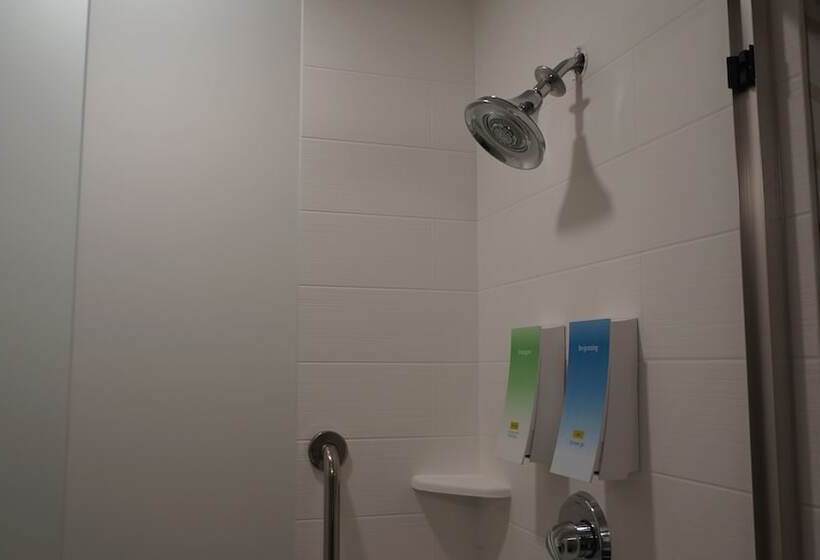 Люкс, Home2 Suites By Hilton Clermont