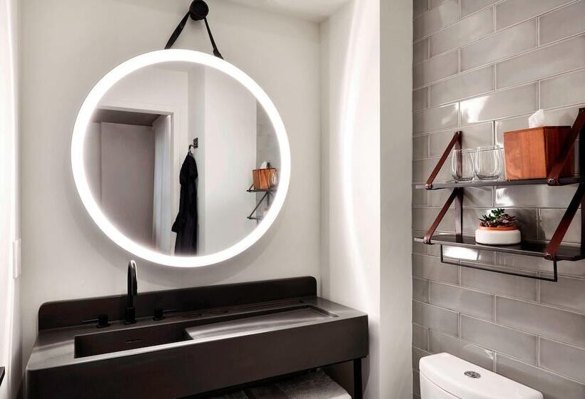 اتاق استاندارد با 2 تخت دوبل, Moxy Nyc Downtown