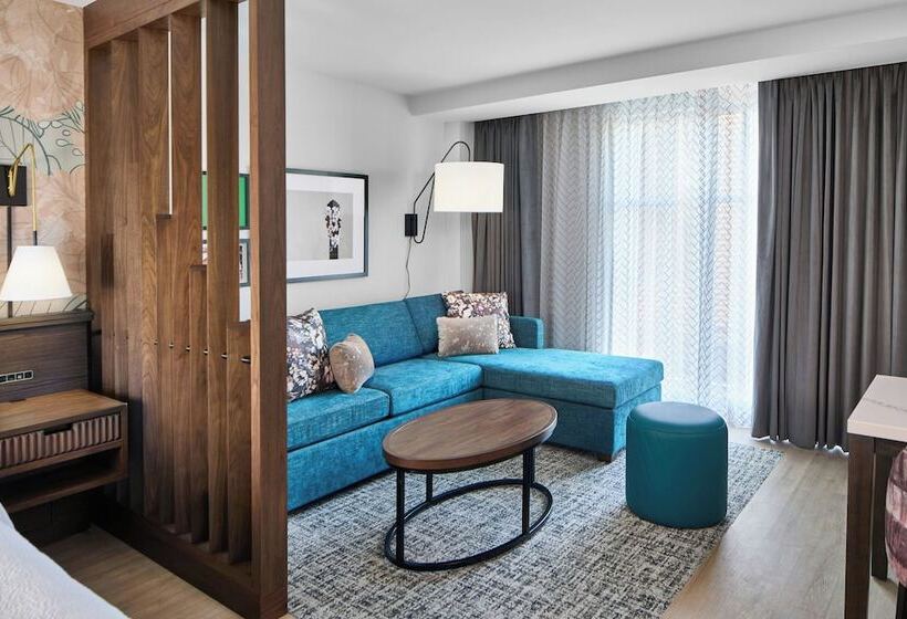اتاق استاندارد با تخت دو نفره بزرگ, Residence Inn by Marriott Nashville Downtown/Convention Center
