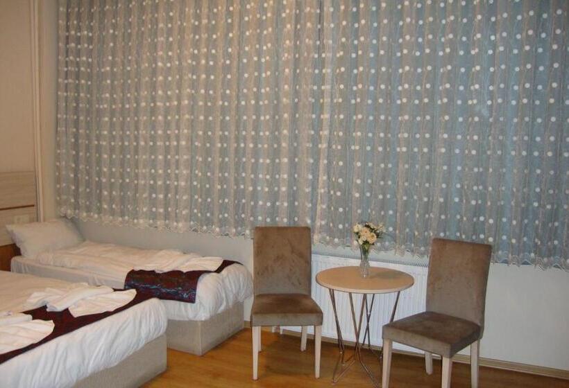استودیو خانوادگی, Royal Suites Besiktas
