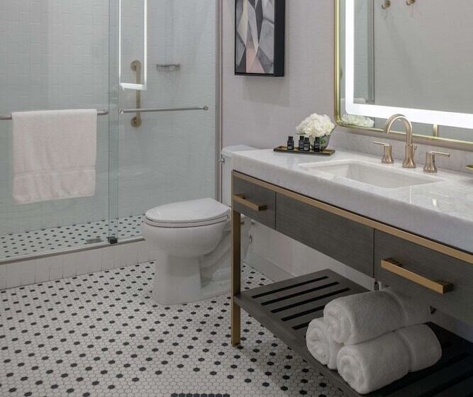 Люкс, Tulsa Club Hotel, Curio Collection By Hilton