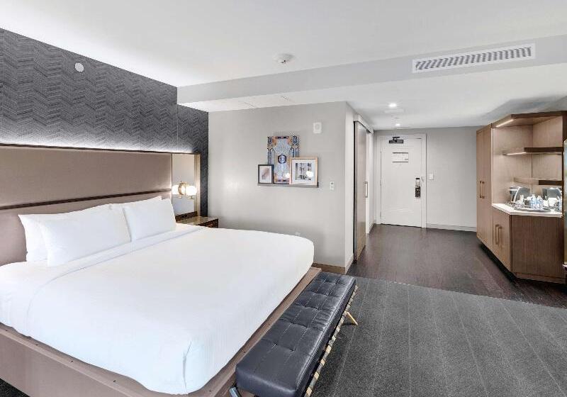 Люкс Кровать Кинг, Tulsa Club Hotel, Curio Collection By Hilton