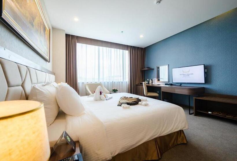 Quarto Deluxe, Muong Thanh Grand Ha Long
