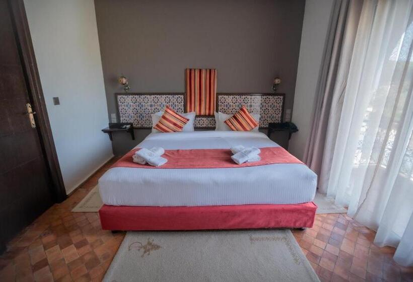 Полулюкс, Dar Ba Sidi & Spa