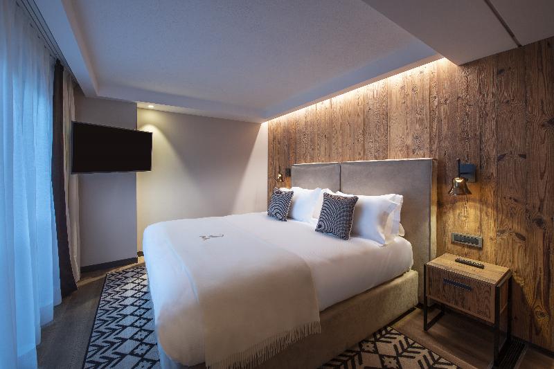 Люкс, Le Massif Hotel & Lodge Courmayeur The Leading Hotels Of The World