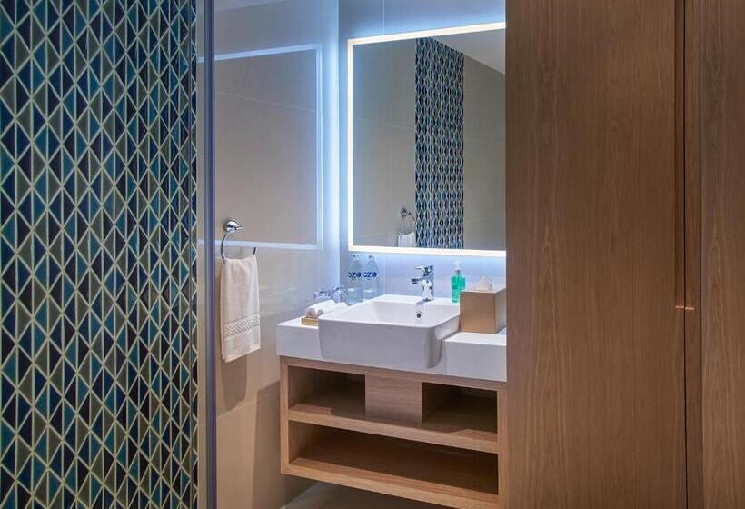 Номер Deluxe Кровать Кинг, Ozo Phuket