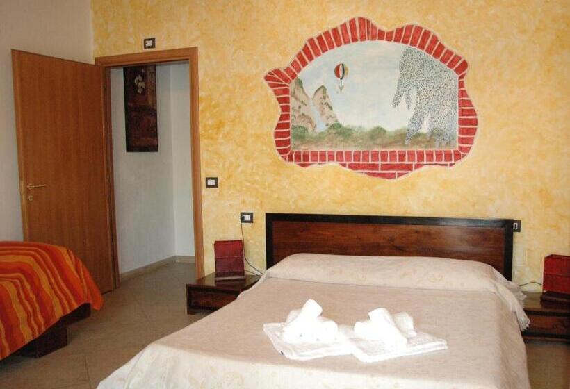 اتاق استاندارد سه نفره, Agriturismo Le Rondini Di San Bartolo