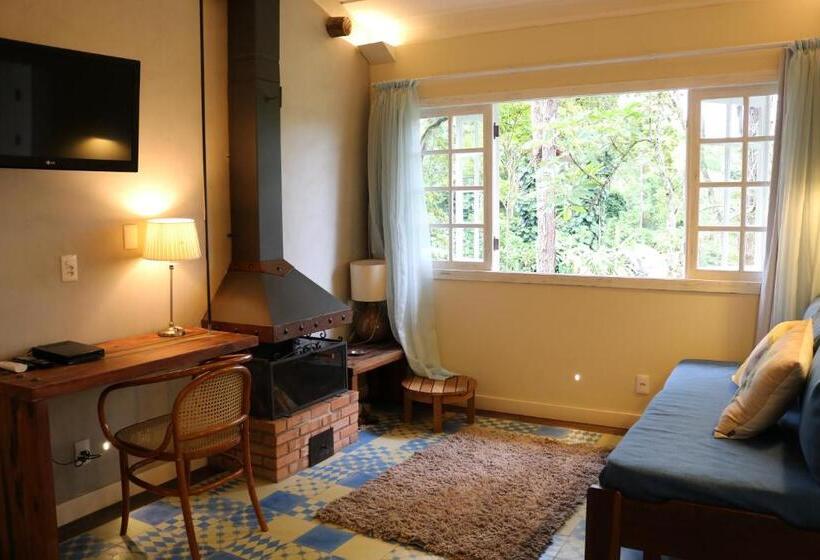 디럭스 방갈로, Auberge Suisse Pousada