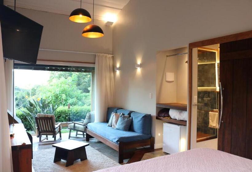 자쿠지 스위트, Auberge Suisse Pousada