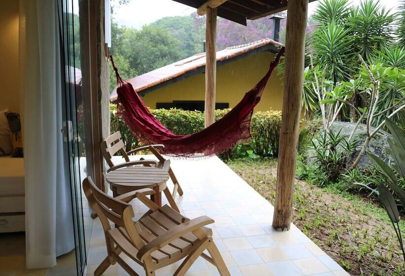 디럭스 방갈로, Auberge Suisse Pousada