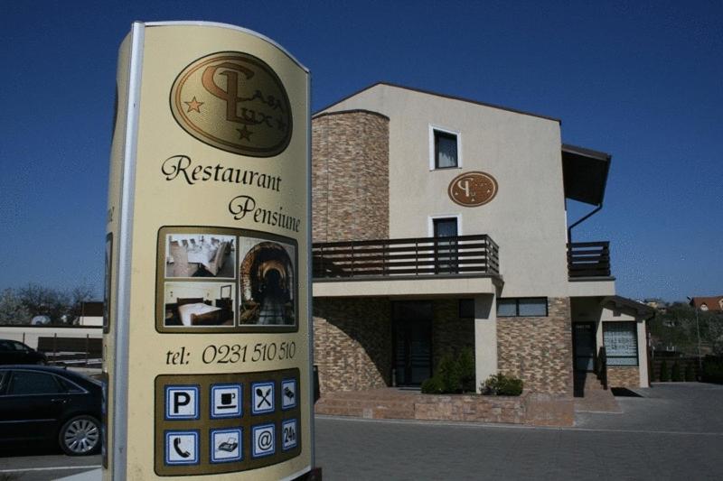 اتاق استاندارد با بالکن, Complex Casa Lux