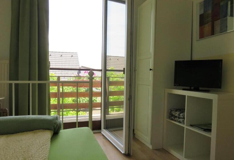 Quarto Estandar Individual com Sacada, Gästehaus Elfriede