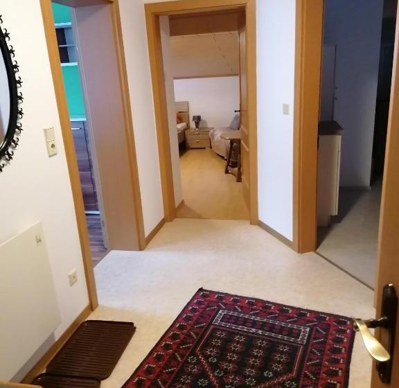 발코니가 있는 2 베드룸 아파트, Heilbad Burgwies