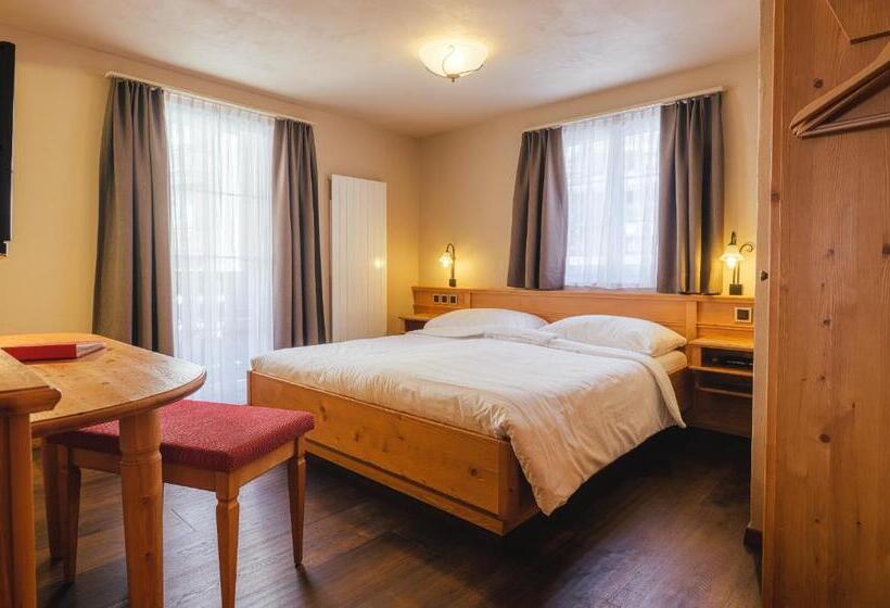Номер Стандарт с Балконом, Guesthouse By The Rex