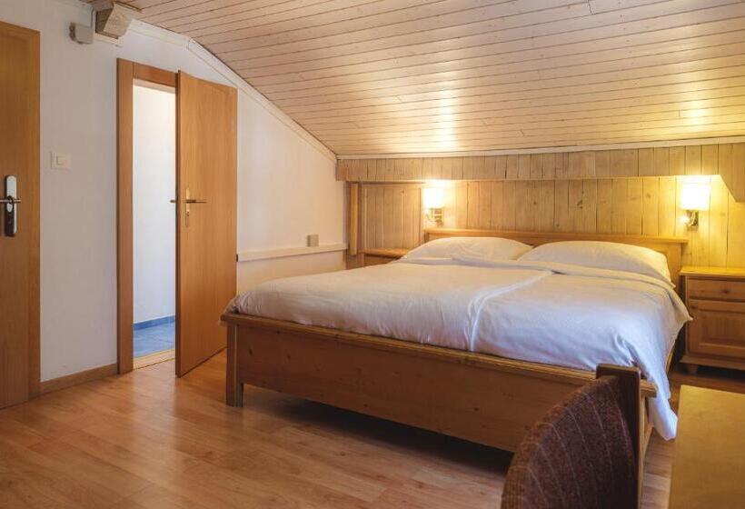Номер Стандарт, Guesthouse By The Rex