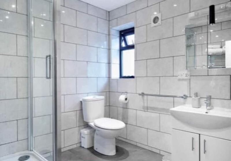 Номер Стандарт, Conifers Guest House