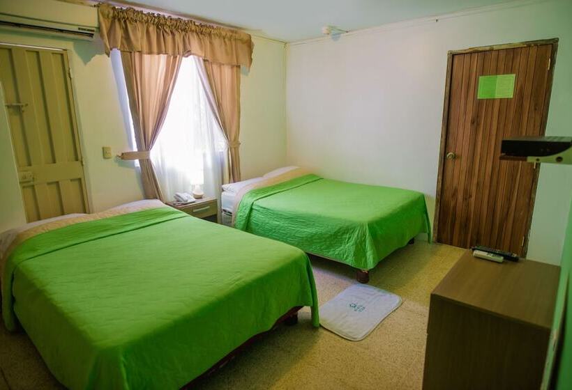 Номер Стандарт, North Star Hostal Guayaquil