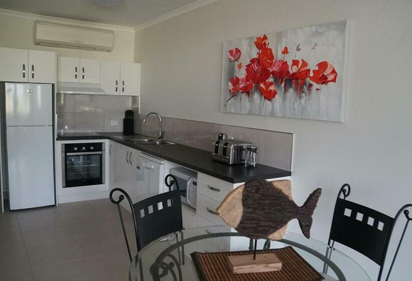 침실 1개 바다 전망 아파트, Airlie Seaview Apartments