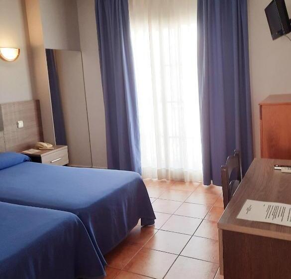 Номер Стандарт, Hostal La Colonia