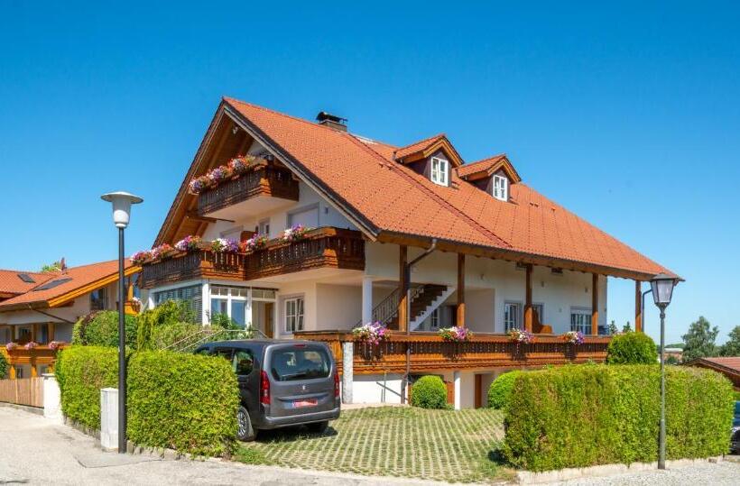 Quarto Estandar, Boutique Hotel Angerer