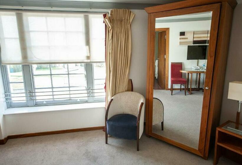 Номер Стандарт, Berwick Manor