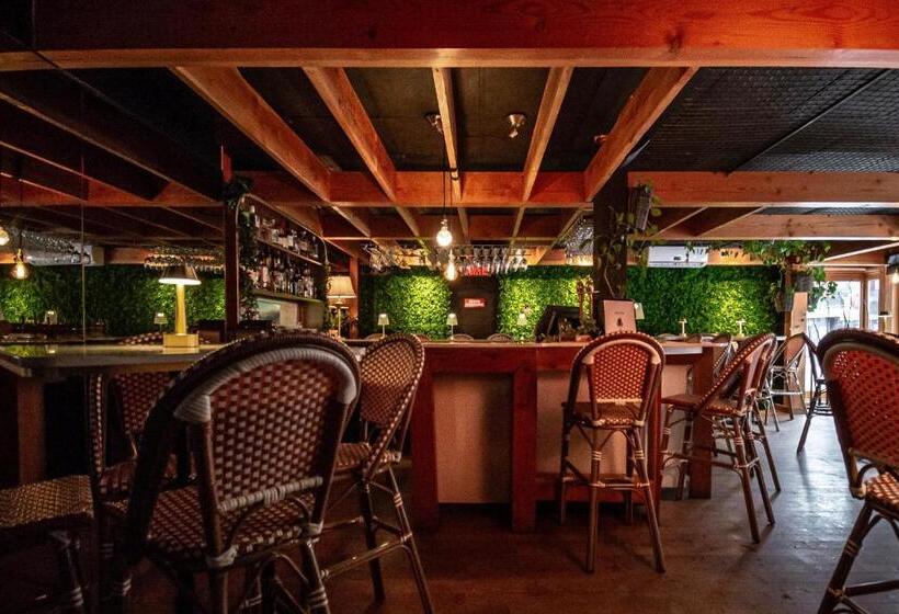 스탠다드 룸 공동 욕실, Auberge De La Vieille Maison