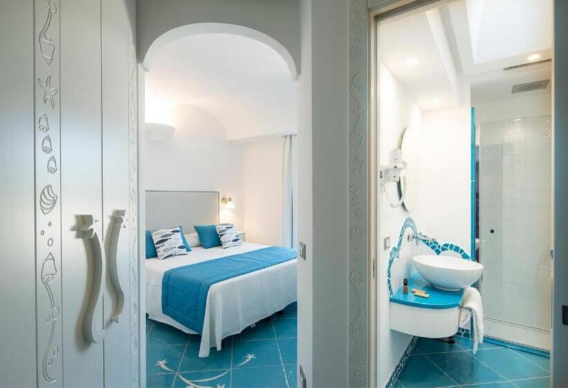 Escritório Estándar, Ischia Blu Resort