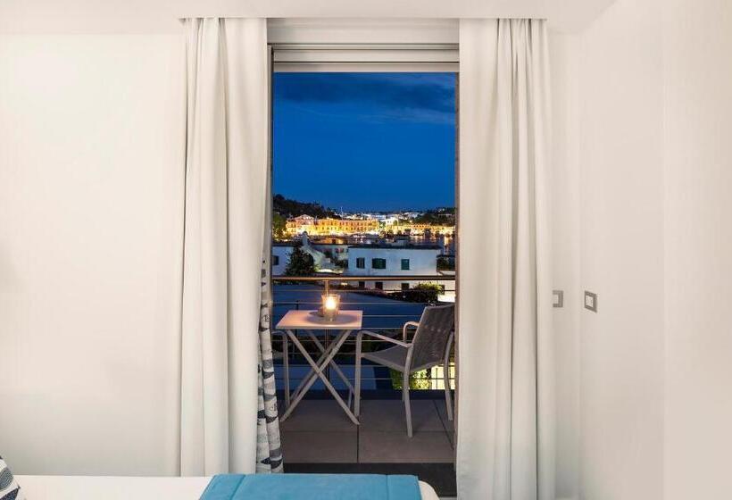Escritório Estándar, Ischia Blu Resort
