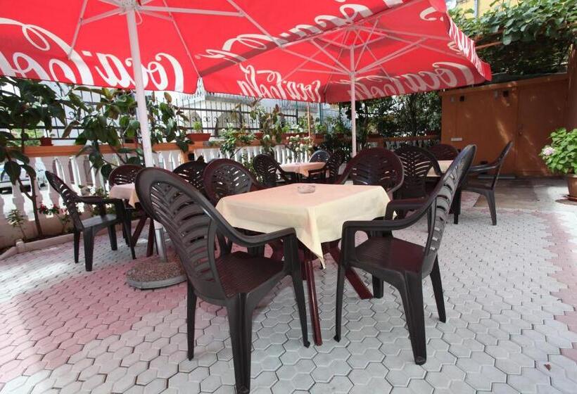 اتاق استاندارد, Apartments Memidz