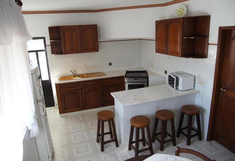 Апартаменты 2 Спальни, Apartamentos E Quartos Atalaia