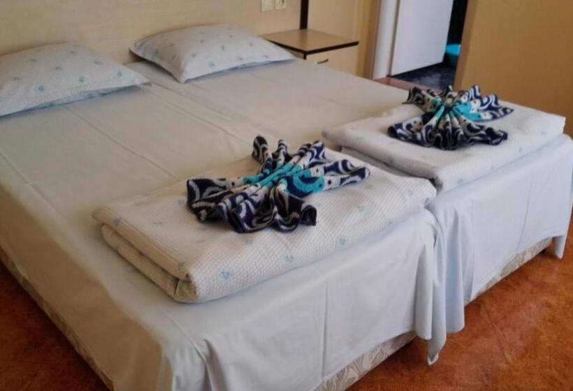 Апартаменты 2 Спальни, Guest House Stoyanovi