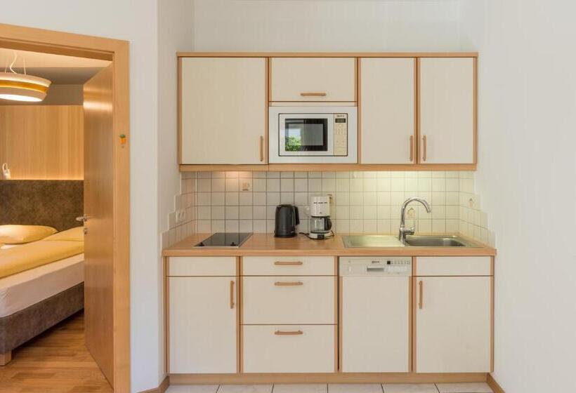 Апартаменты Deluxe 1 Спальня, Villa Majense