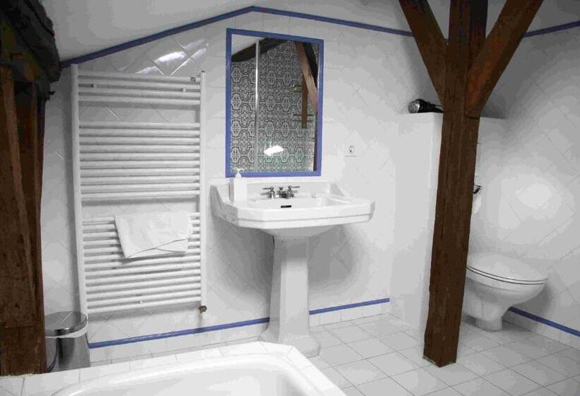 Номер Стандарт, Chambres D'hôtes Le Loubet
