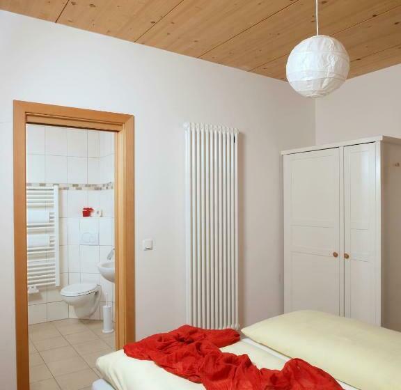 Апартаменты 1 Спальня, Lindenhaus