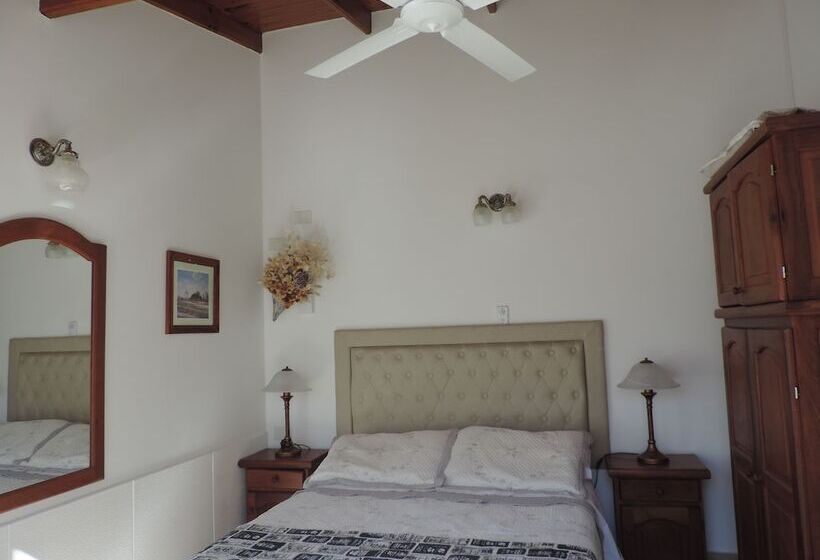标准间, Hosteria Las Piedras
