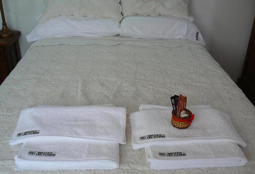 四人标准间, Hosteria Las Piedras