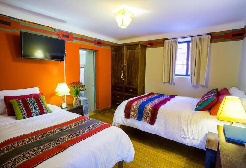 Семейный Номер, Pisac Inn